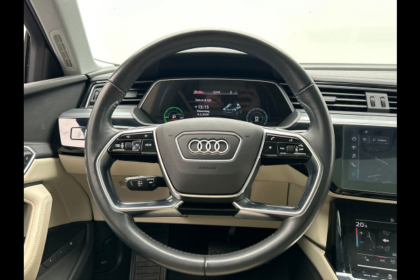 Audi e-tron 55 quattro Business Plus 95 kWh | Pano/Dak | Adapt.Cruise/Control | Leder | Apple/Carplay | Origineel NL