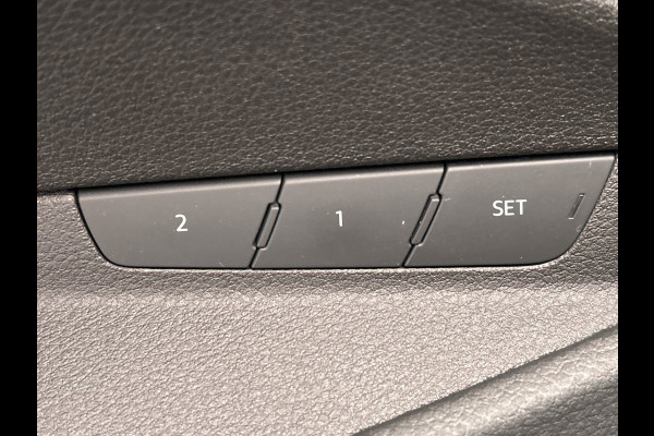Audi e-tron 55 quattro Business Plus 95 kWh | Pano/Dak | Adapt.Cruise/Control | Leder | Apple/Carplay | Origineel NL