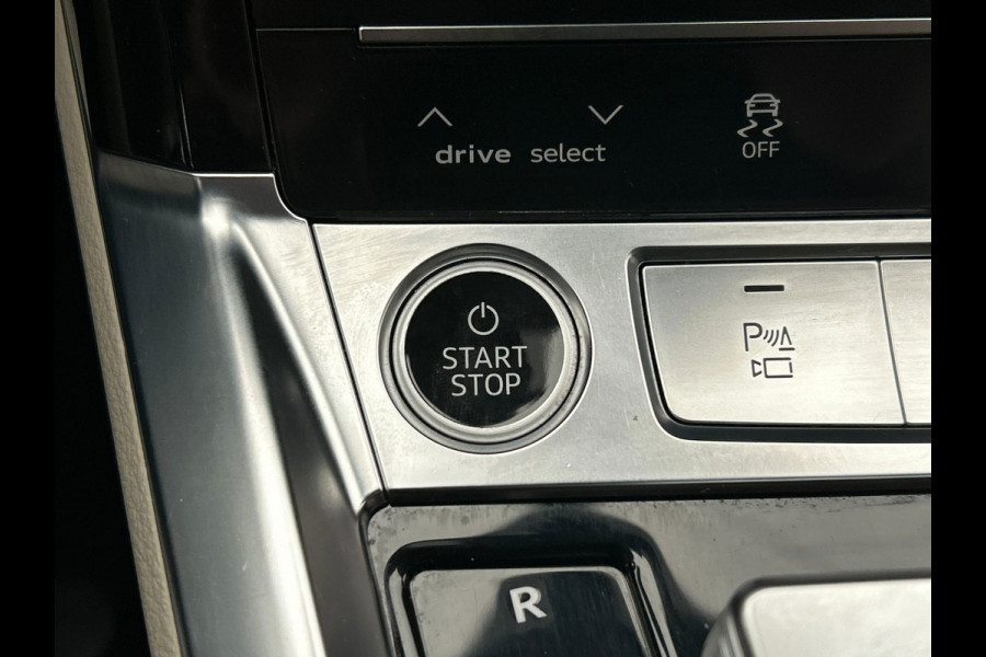 Audi e-tron 55 quattro Business Plus 95 kWh | Pano/Dak | Adapt.Cruise/Control | Leder | Apple/Carplay | Origineel NL