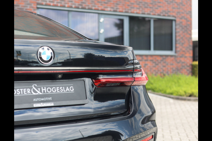 BMW 7 Serie M760Li xDrive | Skylounge - M Driver's Pack - HUD