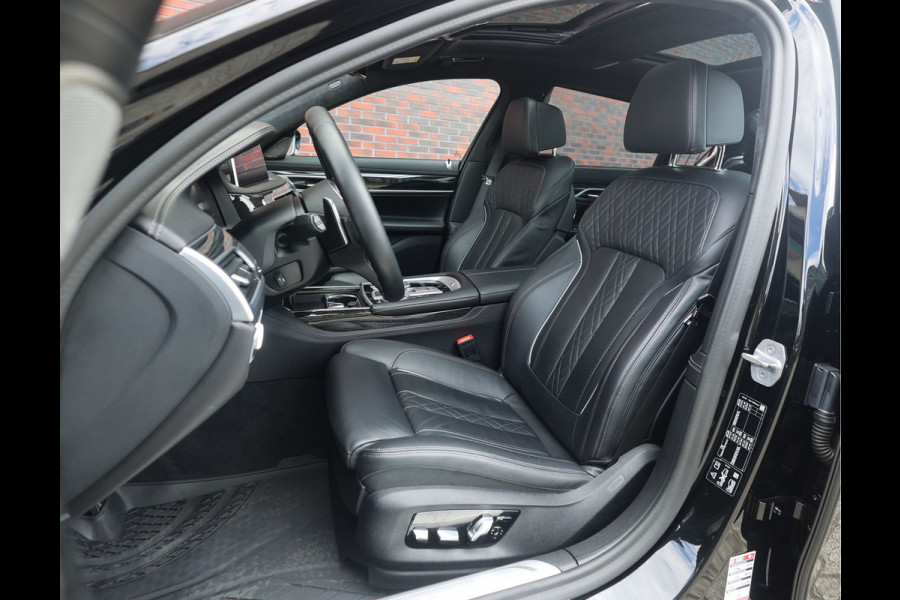 BMW 7 Serie M760Li xDrive | Skylounge - M Driver's Pack - HUD