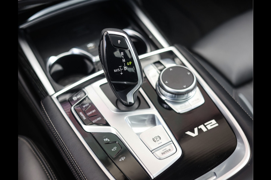 BMW 7 Serie M760Li xDrive | Skylounge - M Driver's Pack - HUD