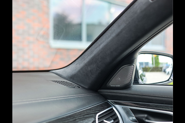 BMW 7 Serie M760Li xDrive | Skylounge - M Driver's Pack - HUD