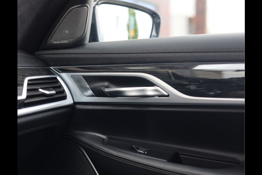 BMW 7 Serie M760Li xDrive | Skylounge - M Driver's Pack - HUD