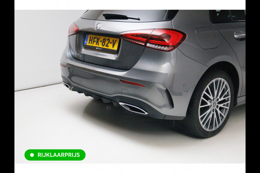 Mercedes-Benz A-Klasse 250 e 218 PK Business Solution AMG Limited | Burmester | Adap. Cruise | Camera | Stoelen elec. verstelbaar met geheugen, Draadloze lader