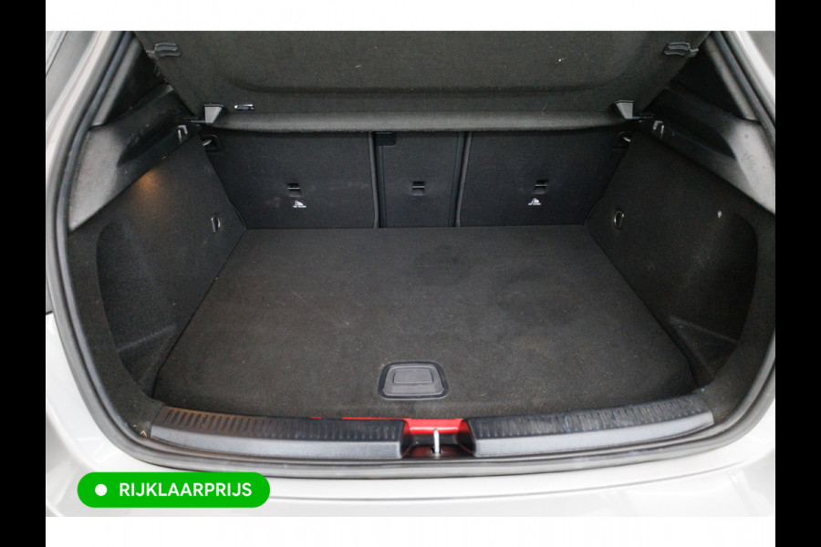Mercedes-Benz A-Klasse 250 e 218 PK Business Solution AMG Limited | Burmester | Adap. Cruise | Camera | Stoelen elec. verstelbaar met geheugen, Draadloze lader