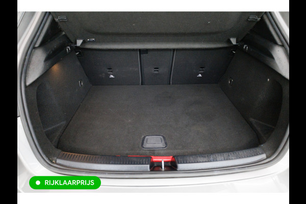 Mercedes-Benz A-Klasse 250 e 218 PK Business Solution AMG Limited | Burmester | Adap. Cruise | Camera | Stoelen elec. verstelbaar met geheugen, Draadloze lader