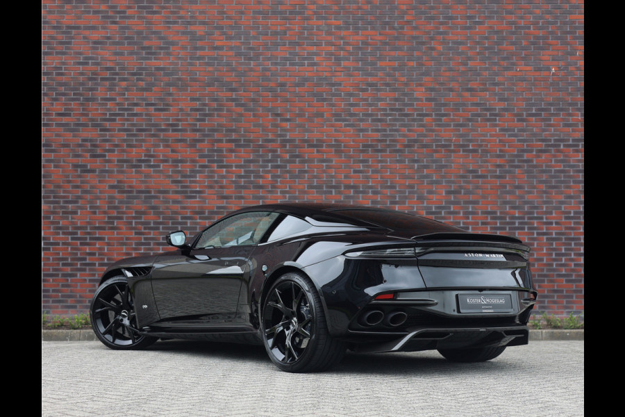 Aston Martin DBS 5.2 V12 Superleggera