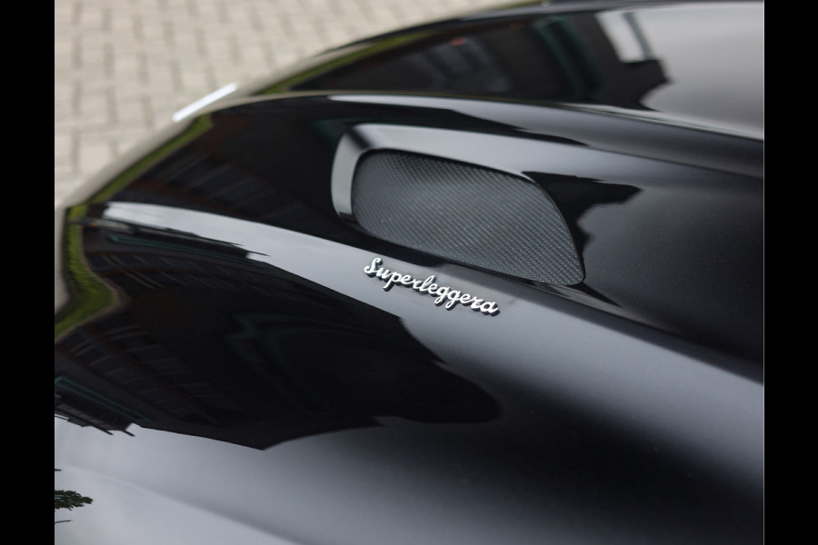 Aston Martin DBS 5.2 V12 Superleggera
