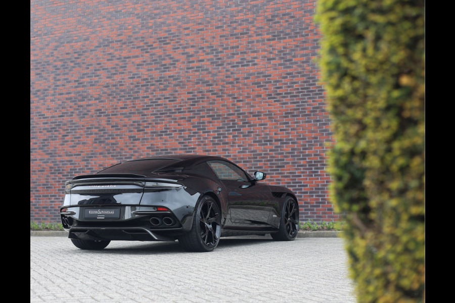 Aston Martin DBS 5.2 V12 Superleggera