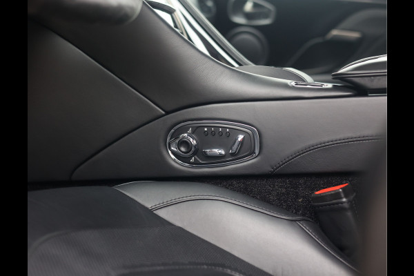 Aston Martin DBS 5.2 V12 Superleggera