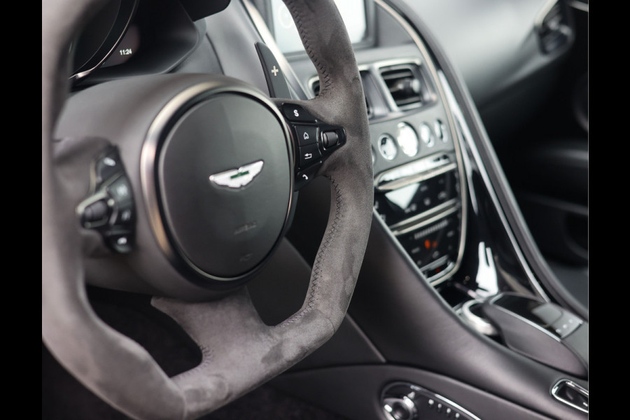 Aston Martin DBS 5.2 V12 Superleggera