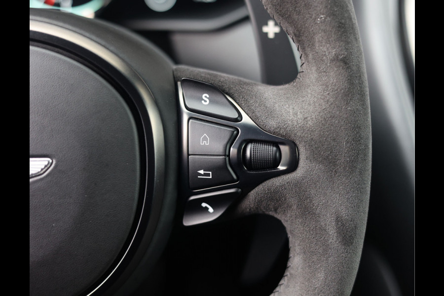 Aston Martin DBS 5.2 V12 Superleggera