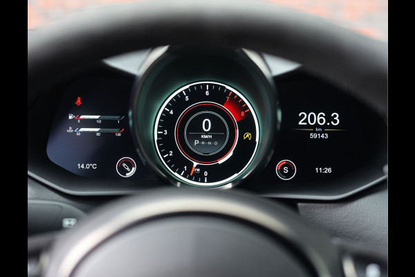 Aston Martin DBS 5.2 V12 Superleggera