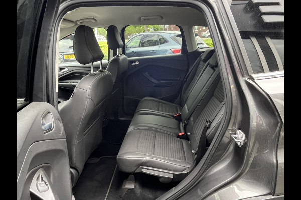 Ford Kuga 1.5 EcoBoost Titanium X 150pk/110kW 6-bak | Trekhaak | Elektr. achterklep | Bi-Xenon | Sony audio | Camera | Winter Pack | etc. etc.