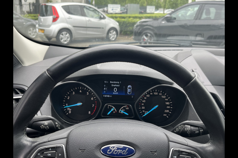 Ford Kuga 1.5 EcoBoost Titanium X 150pk/110kW 6-bak | Trekhaak | Elektr. achterklep | Bi-Xenon | Sony audio | Camera | Winter Pack | etc. etc.