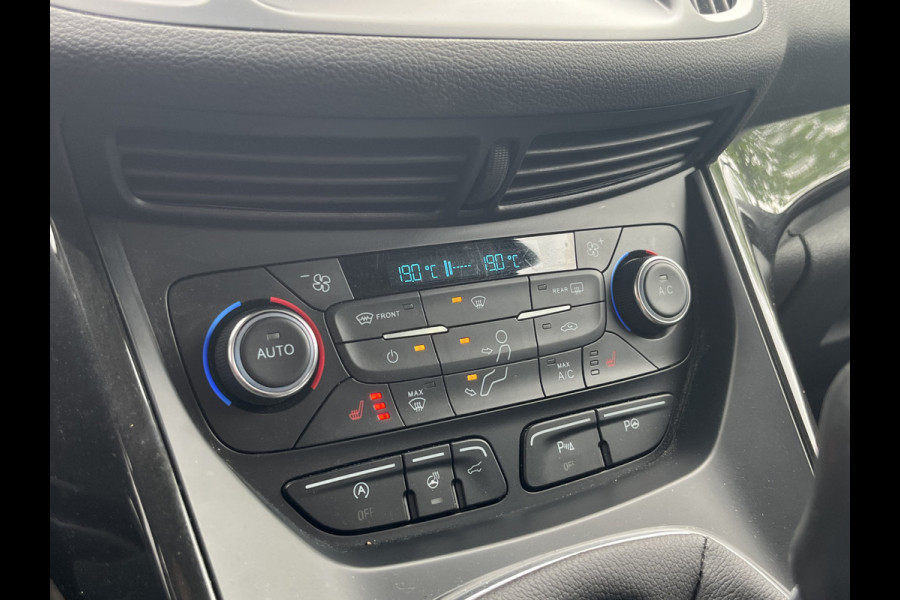 Ford Kuga 1.5 EcoBoost Titanium X 150pk/110kW 6-bak | Trekhaak | Elektr. achterklep | Bi-Xenon | Sony audio | Camera | Winter Pack | etc. etc.