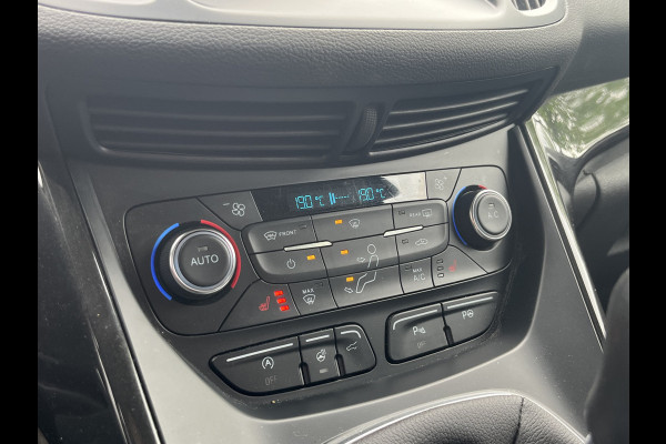 Ford Kuga 1.5 EcoBoost Titanium X 150pk/110kW 6-bak | Trekhaak | Elektr. achterklep | Bi-Xenon | Sony audio | Camera | Winter Pack | etc. etc.