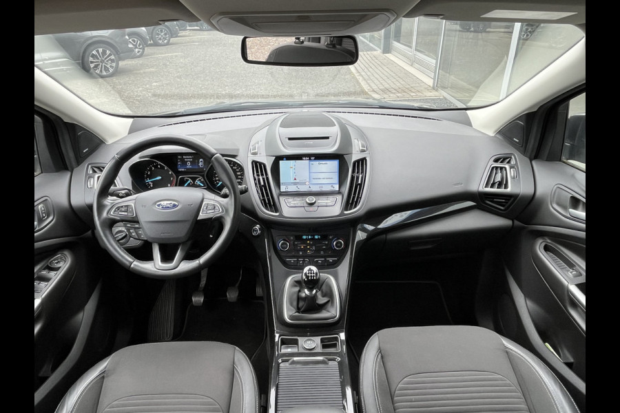Ford Kuga 1.5 EcoBoost Titanium X 150pk/110kW 6-bak | Trekhaak | Elektr. achterklep | Bi-Xenon | Sony audio | Camera | Winter Pack | etc. etc.