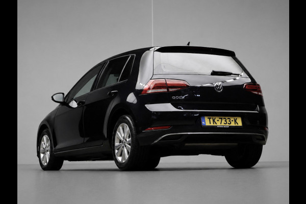 Volkswagen Golf 1.0 TSI Comfortline Sport (APPLE CARPLAY,GROOT NAVI,PDC,CLIMATE,ADAPTIVE CRUISE,GETINT,LED,SPORTSTOELEN,LM VELGEN)