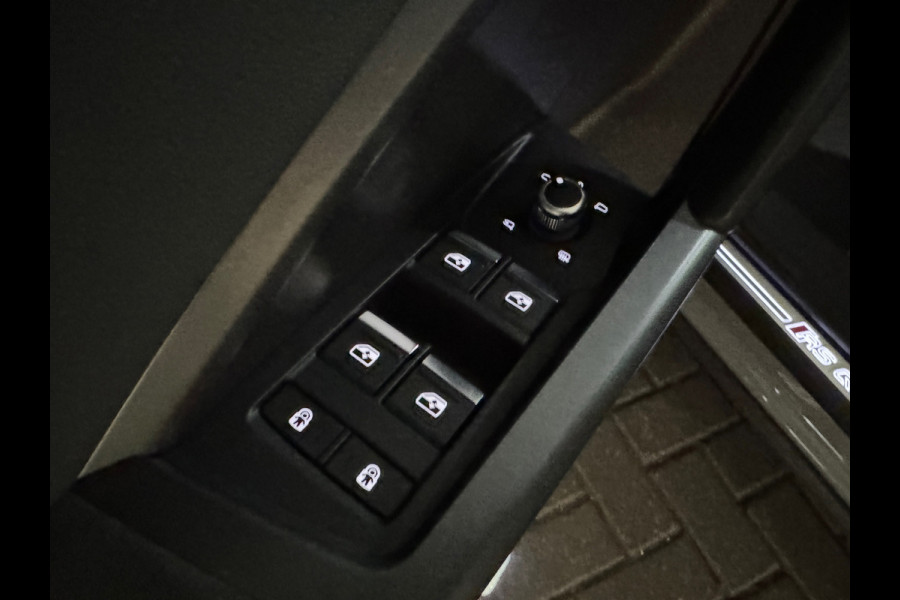 Audi RSQ3 Sportback 2.5 TFSI Pano|SONOS|RS Seat|Keyless|360Cam