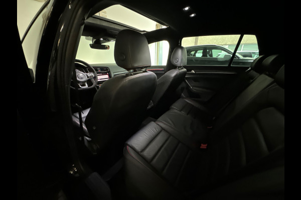 Volkswagen Golf 2.0 TSI GTI TCR Pano|Keyless|Dynaudio|Leer