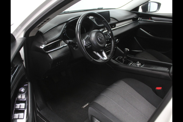 Mazda 6 Sportbreak 2.0 SkyActiv-G 165 Luxury CLIMATE | CARPLAY | LMV19 | AFNBTRHAAK | STOEL/STUURVERW | HEAD-UP | LED | ADAPCRUISE