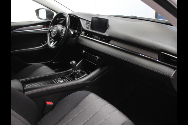 Mazda 6 Sportbreak 2.0 SkyActiv-G 165 Luxury CLIMATE | CARPLAY | LMV19 | AFNBTRHAAK | STOEL/STUURVERW | HEAD-UP | LED | ADAPCRUISE