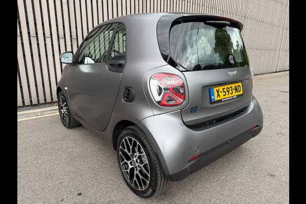 Smart Fortwo EQ Comfort PLUS /Leer /Pano /JBL /Camera /Led