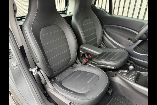 Smart Fortwo EQ Comfort PLUS /Leer /Pano /JBL /Camera /Led
