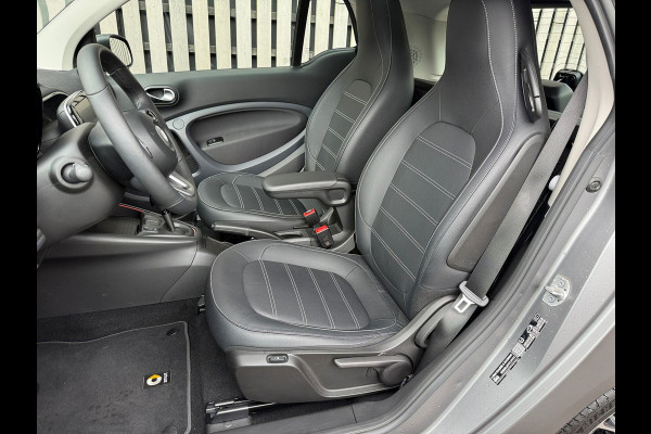 Smart Fortwo EQ Comfort PLUS /Leer /Pano /JBL /Camera /Led