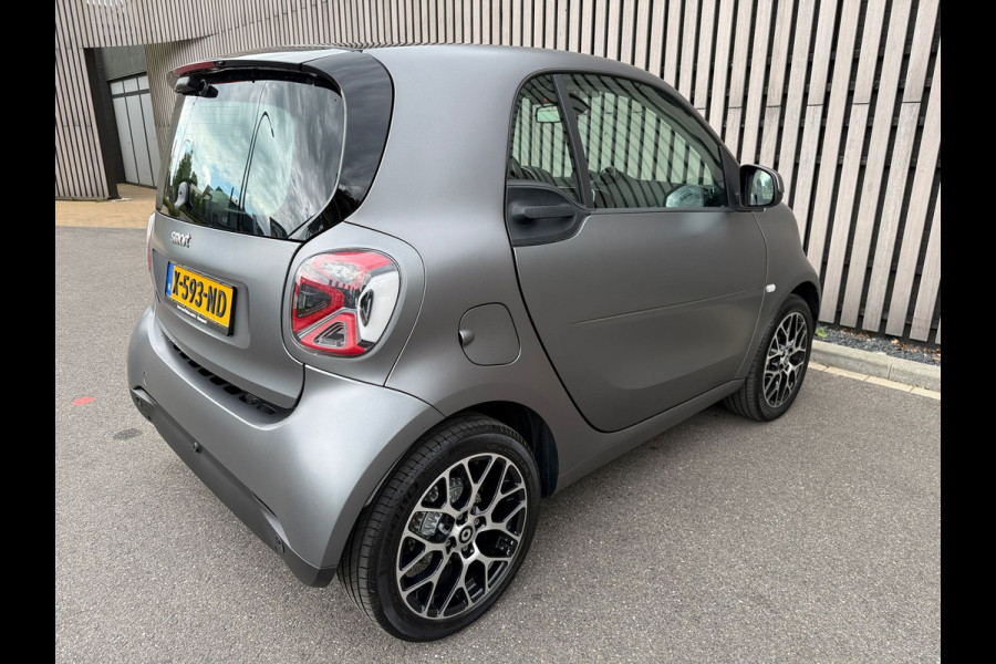 Smart Fortwo EQ Comfort PLUS /Leer /Pano /JBL /Camera /Led