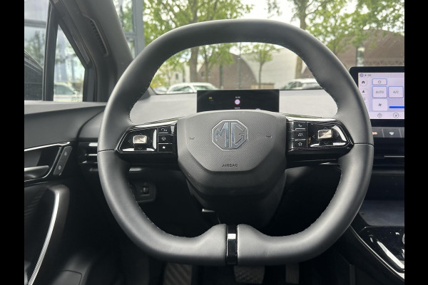 MG Mg4 electric Luxury 64 kWh FABRIEKS GARANTIE T/M 02-2031 | SOH 97% | STOEL + STUURVERWARMING | 360 CAMERA | ELEK. STOEL | KEYLESS | DODEHOEK | APPLECARPLAY | 13K KM! | RIJKLAAR |