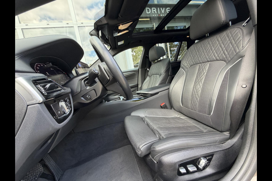 BMW 5 Serie Touring 530e xDrive High Ex. Shadow|Pano|H/K|Nappa|Ventilatie|Massage|ACC|HUD|Laser|Alvitgrau