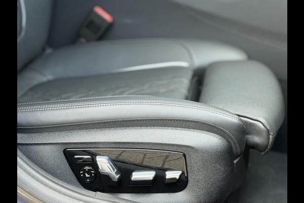 BMW 5 Serie Touring 530e xDrive High Ex. Shadow|Pano|H/K|Nappa|Ventilatie|Massage|ACC|HUD|Laser|Alvitgrau