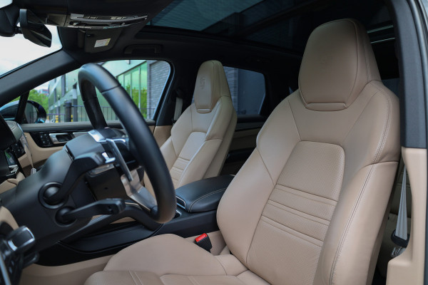 Porsche Cayenne 3.0 E-Hybrid Platinum Edition | PANO | 22 INCH | BOSE | 360 | MEMORY | LUCHTVERING | SPORT CRHONO | KEYLESS |