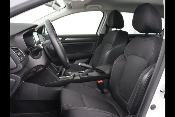 Renault Mégane 1.0 TCe Zen | Carplay | Trekhaak | Navigatie | Full LED | DAB | Climate control | Parkeerhulp | Cruise control | Bluetooth