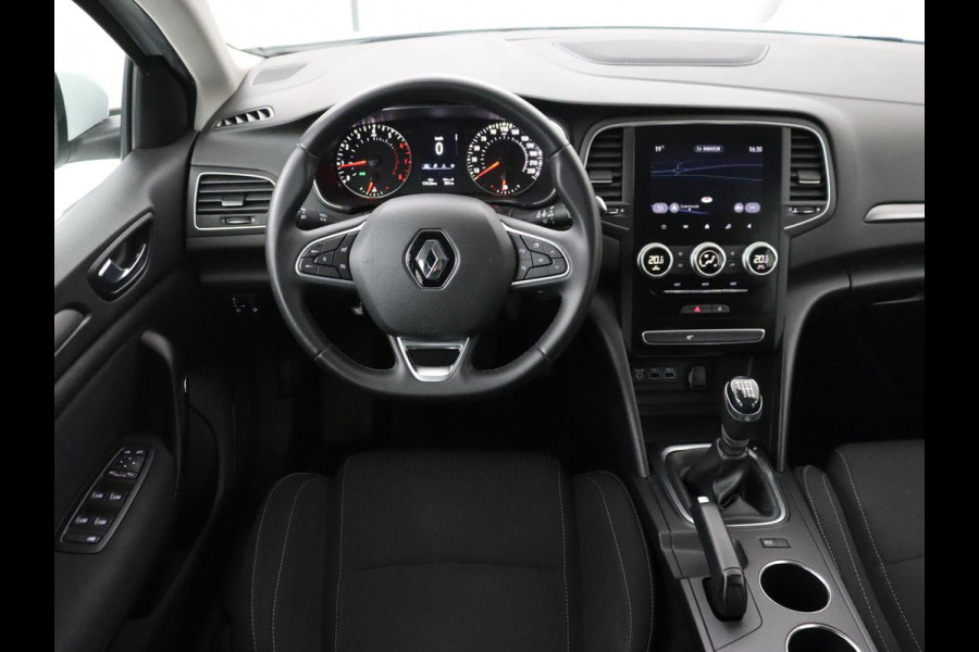 Renault Mégane 1.0 TCe Zen | Carplay | Trekhaak | Navigatie | Full LED | DAB | Climate control | Parkeerhulp | Cruise control | Bluetooth