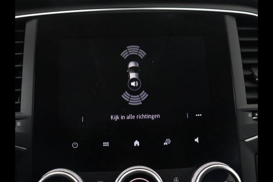 Renault Mégane 1.0 TCe Zen | Carplay | Trekhaak | Navigatie | Full LED | DAB | Climate control | Parkeerhulp | Cruise control | Bluetooth