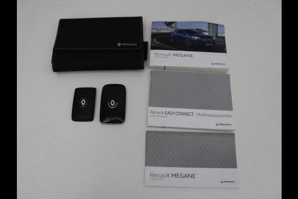 Renault Mégane 1.0 TCe Zen | Carplay | Trekhaak | Navigatie | Full LED | DAB | Climate control | Parkeerhulp | Cruise control | Bluetooth