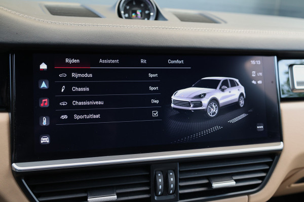 Porsche Cayenne 3.0 E-Hybrid Platinum Edition | PANO | 22 INCH | BOSE | 360 | MEMORY | LUCHTVERING | SPORT CRHONO | KEYLESS |
