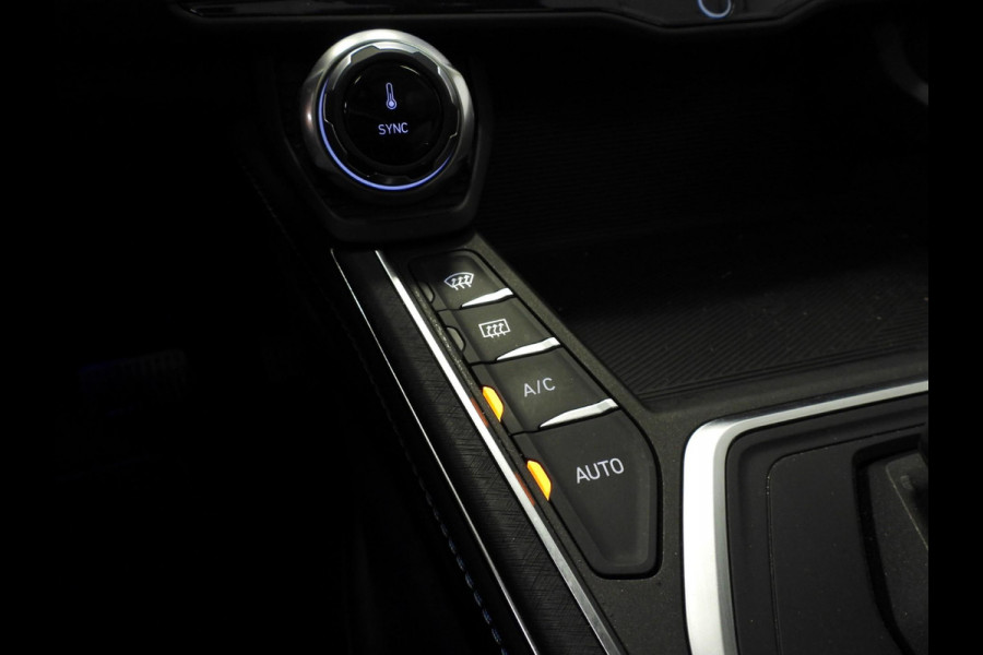 Lynk & Co 01 1.5 PHEV BlackLine NAVI/360CAM/SCHUIFDAK/LED/20"LMV!