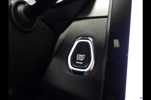 Lynk & Co 01 1.5 PHEV BlackLine NAVI/360CAM/SCHUIFDAK/LED/20"LMV!
