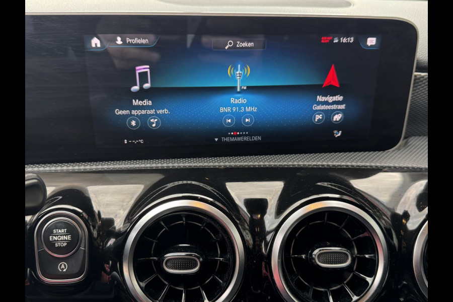 Mercedes-Benz A-Klasse 180 Business Solution - Navigatie / Apple CarPlay I Sport interieur I PDC I LED I 85.000 KM - Dealer ond.