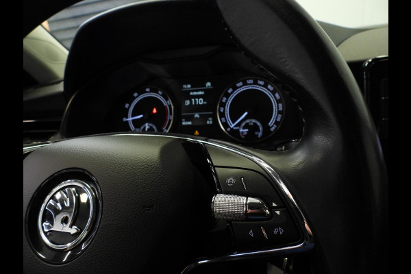 Škoda Kamiq 1.0 TSI Ambition NAVI-APP/CRUISE/LED/TREKH./16"LMV!