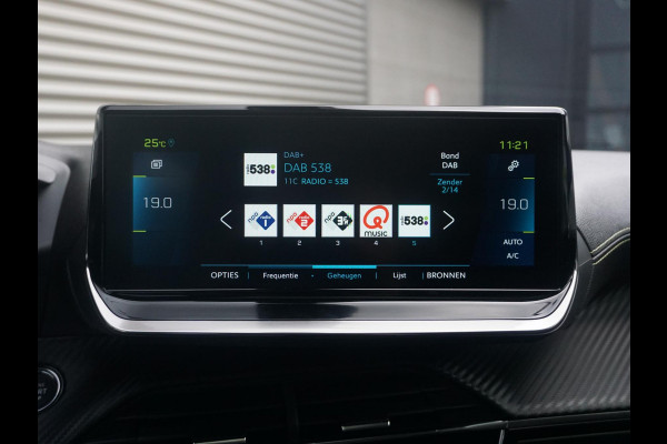 Peugeot e-2008 EV GT Pack 50 kWh Leder interieur