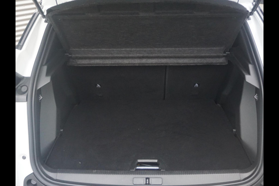 Peugeot e-2008 EV GT Pack 50 kWh Leder interieur