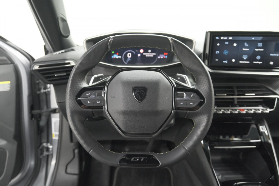 Peugeot 2008 Hybrid 145 e-DCS6 GT | Camera | Apple Carplay | Parkeersensoren