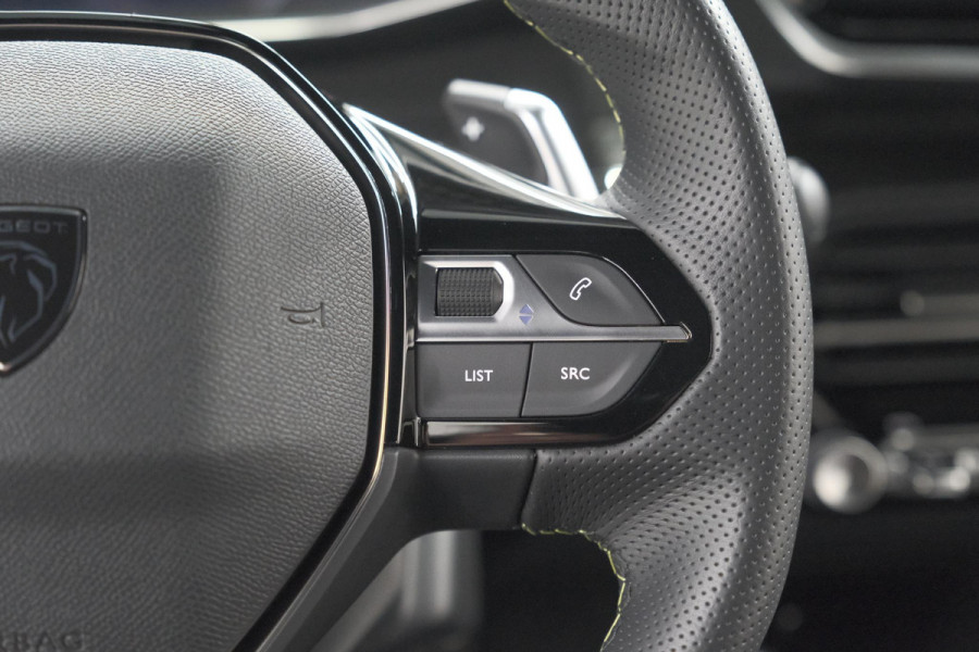Peugeot 2008 Hybrid 145 e-DCS6 GT | Camera | Apple Carplay | Parkeersensoren
