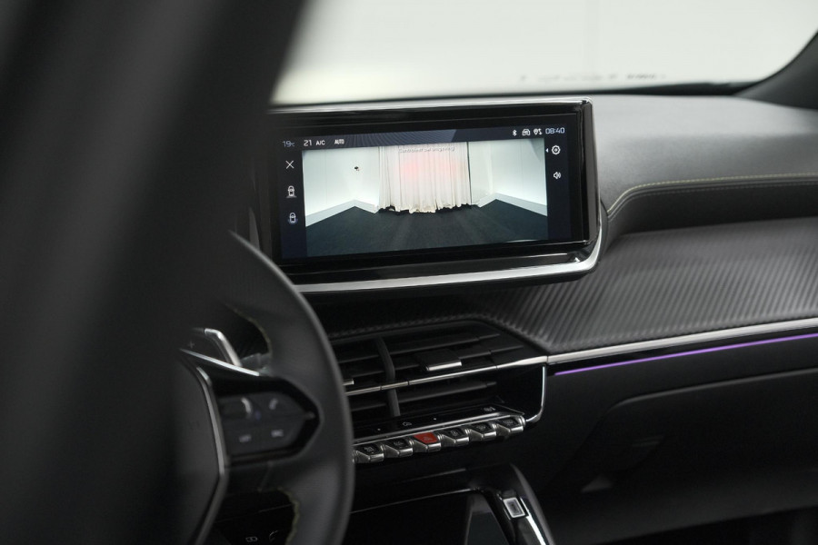 Peugeot 2008 Hybrid 145 e-DCS6 GT | Camera | Apple Carplay | Parkeersensoren